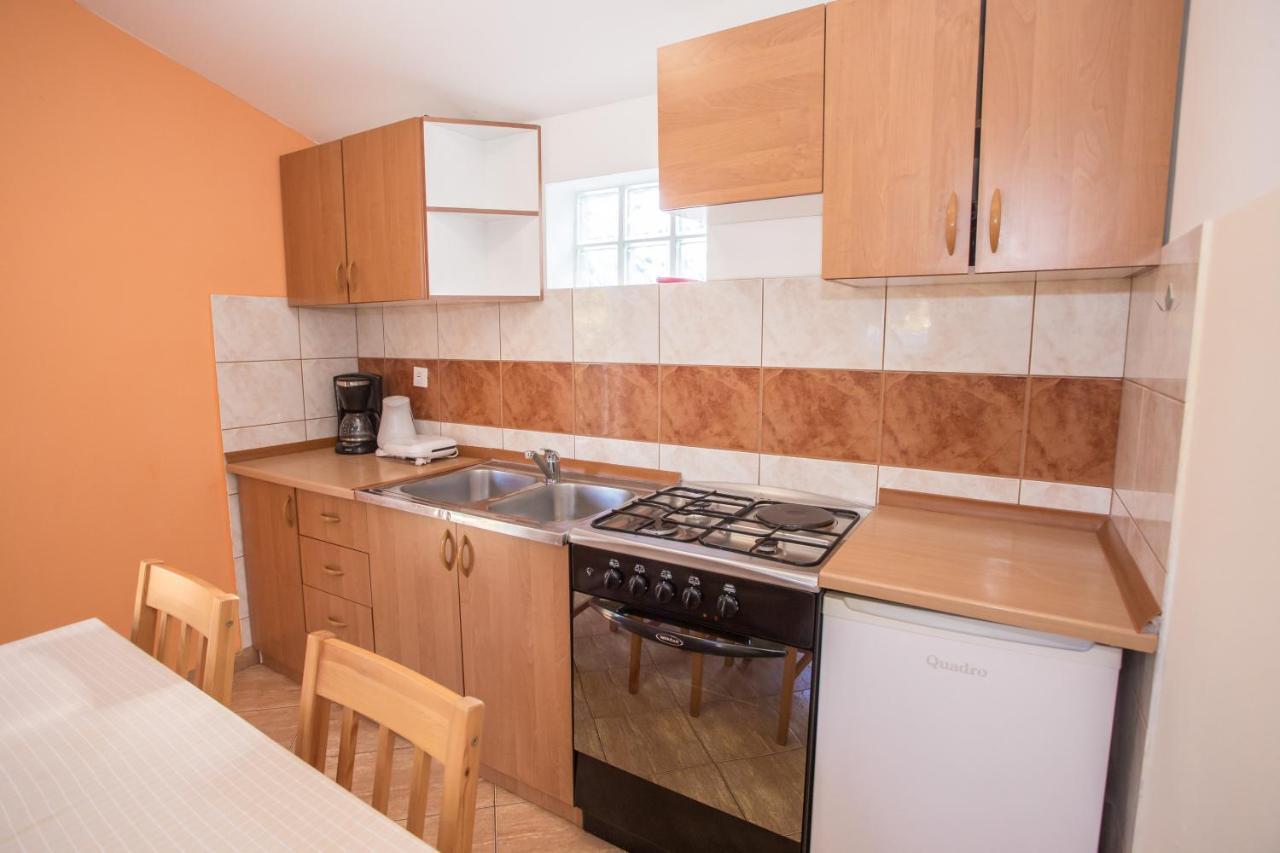 Ema-Dany Apartment Пореч Екстериор снимка